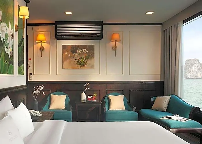 Orchid Trendy Cruise  Hạ Long